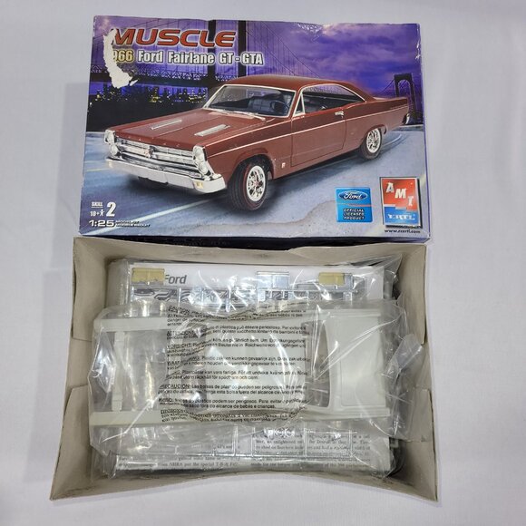 1966 Ford Fairlane GT-GTA Street Custom 1/25 Model Kit by AMT ERTL - Picture 1 of 3